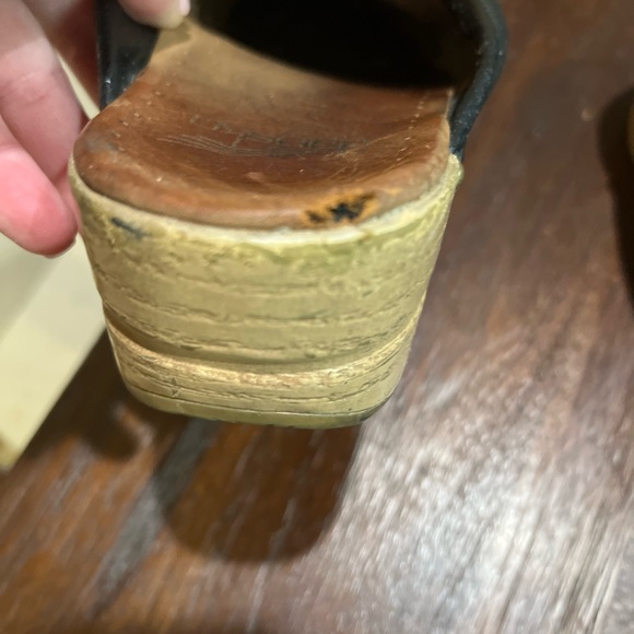 GUC Women Dansko Perforated BlackLeather Slip Slide Mule Clog size 39 - Picture 7 of 7